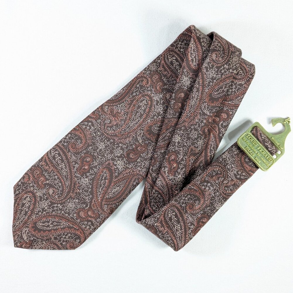 Vintage Louis Feraud Paris 100% silk neck tie in brown Paisley pattern
